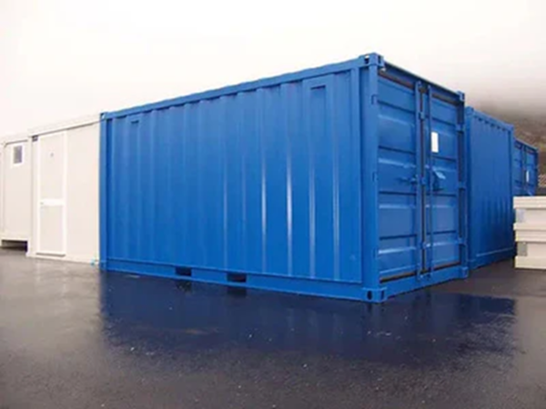 Neuer blauer Container – 15 Fuß Größe