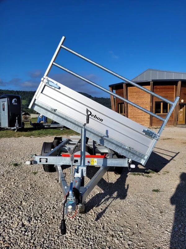 TRIBENNE PW2.3 Debon hydraulischer Kippanhänger, 2 Achsen