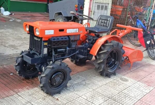 KUBOTA B 5000. 4×4. Mit Rotavator. Kostenloser Versand.