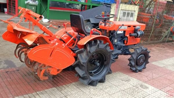 KUBOTA B 7001, 3 CL. 4×4. Mit Rotavator. Kostenloser Versand.