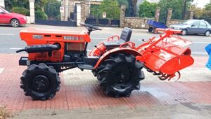 KUBOTA B 7001, 3 CL. 4×4. Mit Rotavator. Kostenloser Versand.